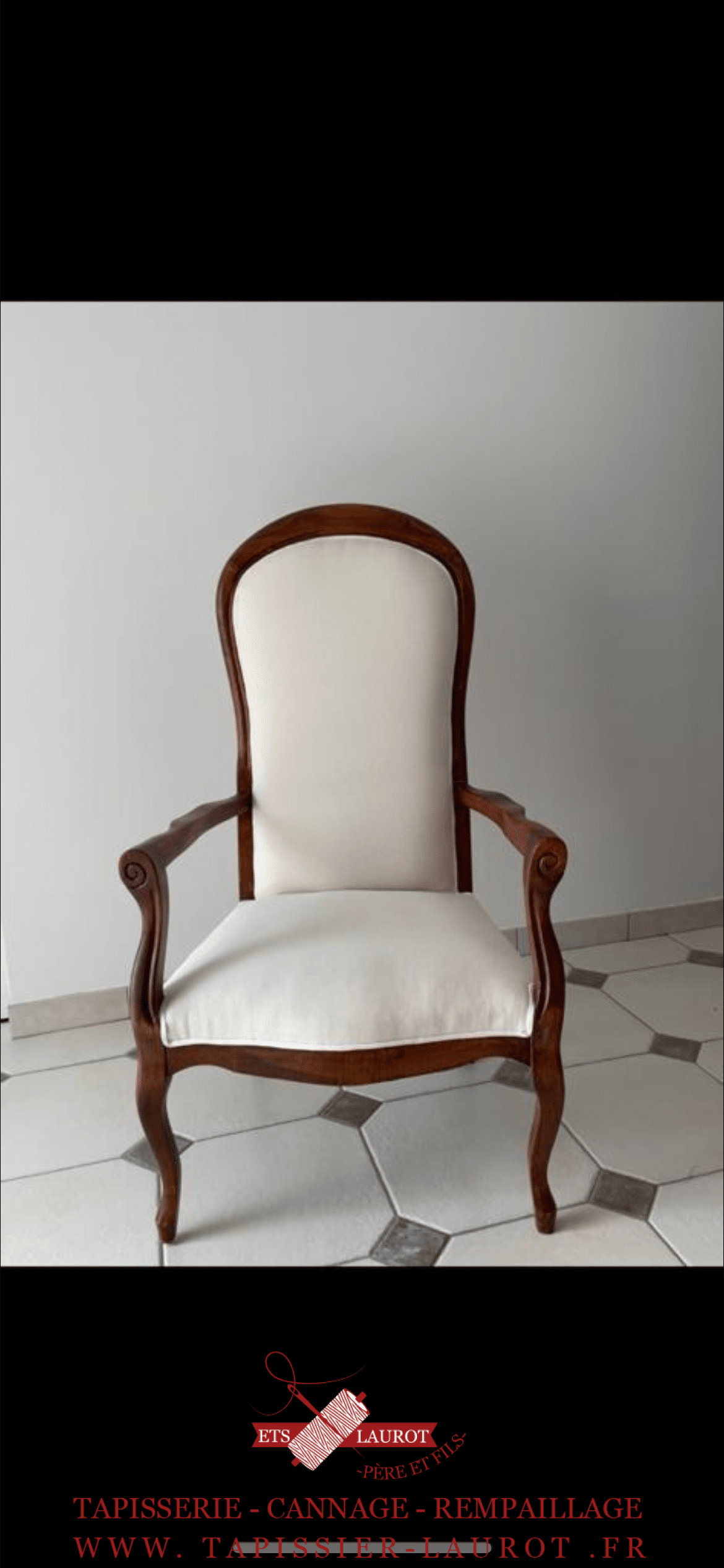 tapissier-hauts-de-seine 16 Restauration bois et textile de fauteuil à Marnes-la-Coquette 92