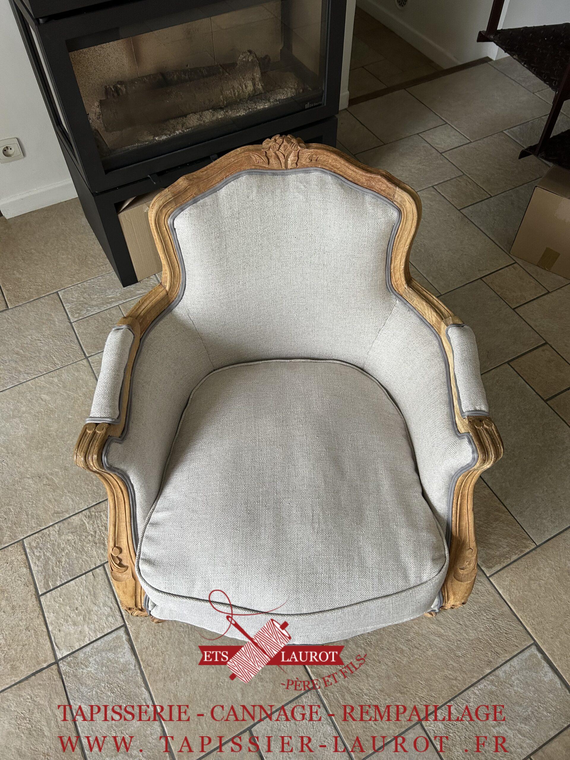 tapissier Eure 27 12 Restauration siege Bois Tissu dans lEure 27 1 scaled