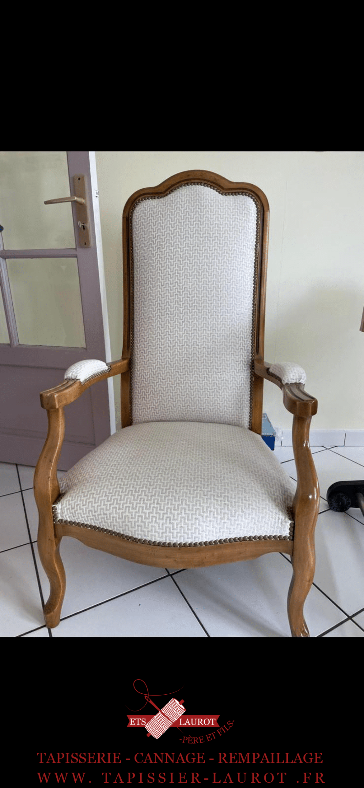 tapissier Oise 60 18 Rénovation fauteuil Lamorlaye 60