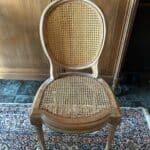 Réfection et restauration de cannage chaises 15 Réfection assise chaise en cannage 95880 Enghien les bains 95 val d’Ois
